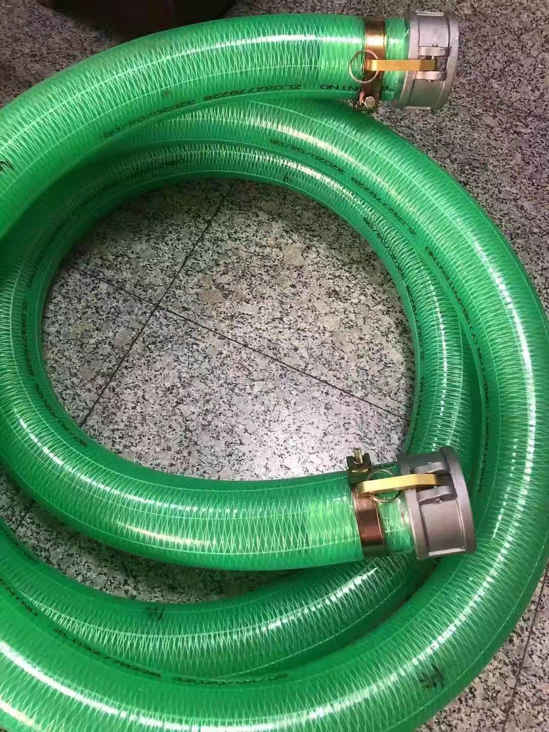 Gy685 Tubo de descarga de alambre de acero de PVC transparente tubería de riego de tubería de combustible hidráulico